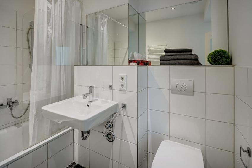 Cozy Modern Apartment With Garden In The Center Next To Oktoberfest Munique Exterior foto